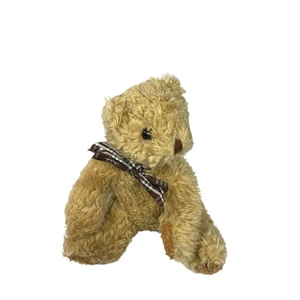 Vintage‎ American Wego Bear Plus #2164 sitting, head turned, ribbon